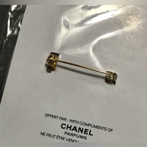 CHANEL Parfums All About Coco Gold Perfume Bottle Pin Brooch Decorative - Picture 3 of 3